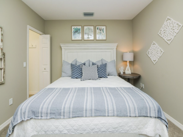 Charming Three Bedroom Home Sleeps 8 Guests in Lido Key