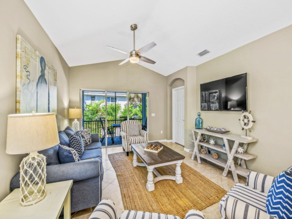 Charming Three Bedroom Home Sleeps 8 Guests in Lido Key