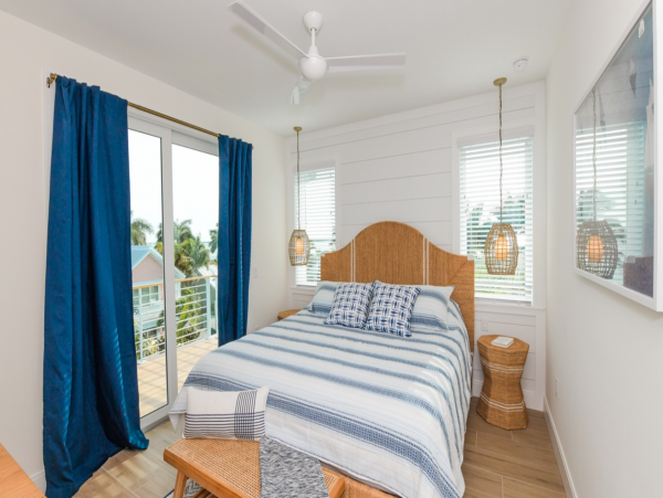 Breathtaking Bradenton Beach Luxury Pool Home Walk To Beach