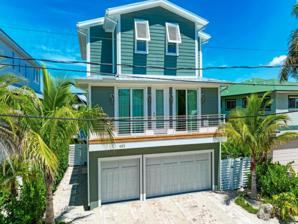 Breathtaking Bradenton Beach Luxury Pool Home Walk To Beach