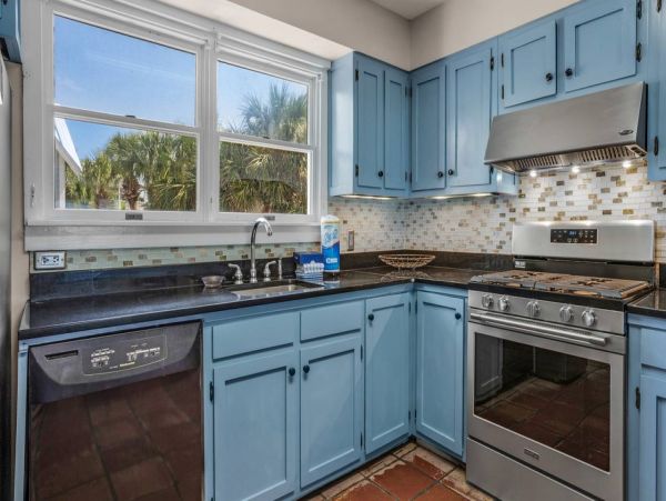 Luxurious Gulf-Front Seagrove Retreat with Pool, Breathtaking Views & Private Beach Access