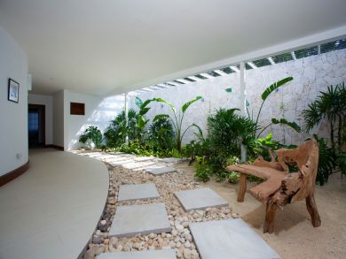Jamaica Home 932393 Jamaica Home 932393