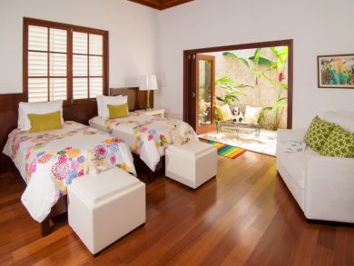 Jamaica Home 932393 Jamaica Home 932393