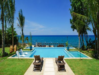 Jamaica Home 932403