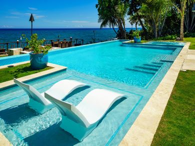 Jamaica Home 932403