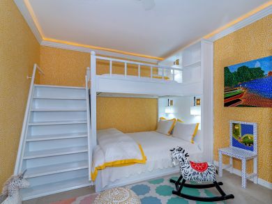 Jamaica Home 932409
