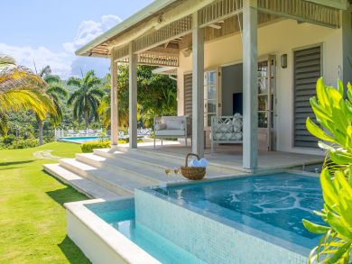 Jamaica Home 932409