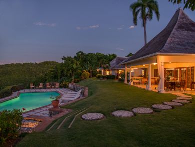 Jamaica Home 932415