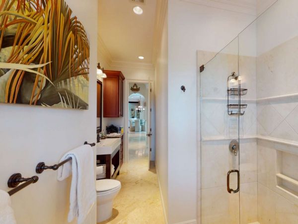 Four Bedroom Bay View Pool Home in Marco Island