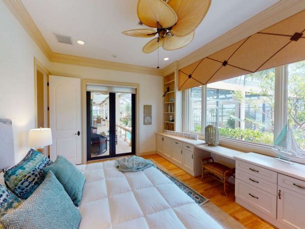 Four Bedroom Bay View Pool Home in Marco Island
