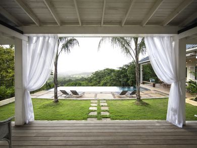 Jamaica Home 932418
