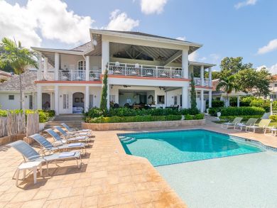 Jamaica Home 932426