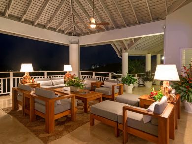 Jamaica Home 932426