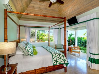 Jamaica Home 932426