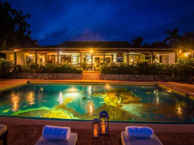Jamaica Home 932442