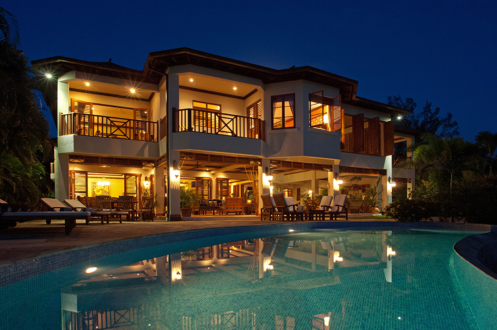 Jamaica Home 932449