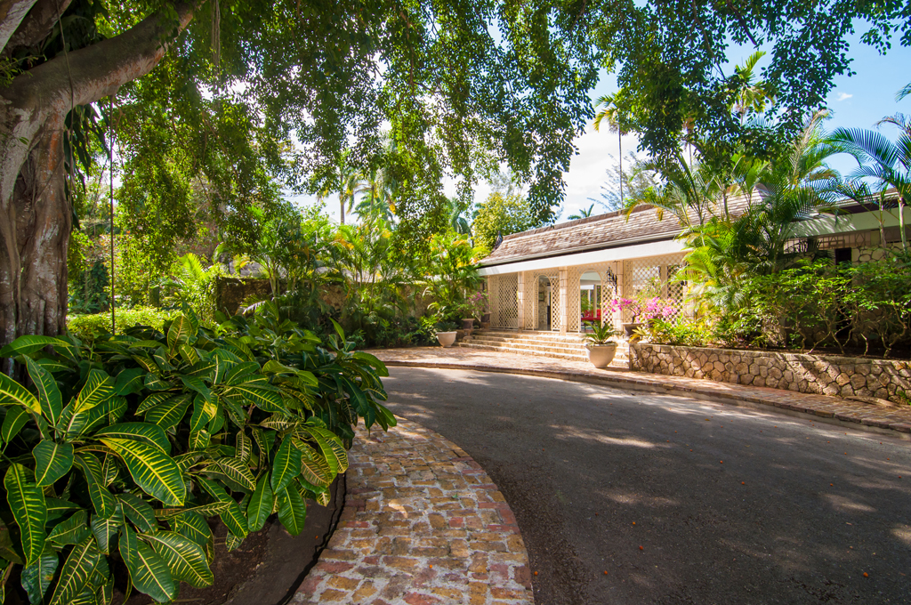 Jamaica Home 932451