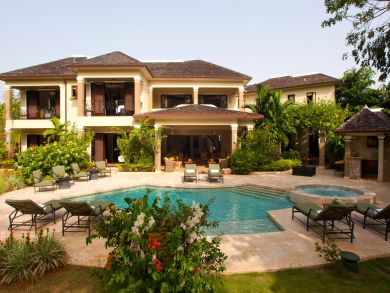 Jamaica Home 932536