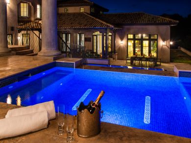 Jamaica Home 932539
