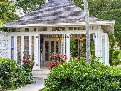 Jamaica Home 932542