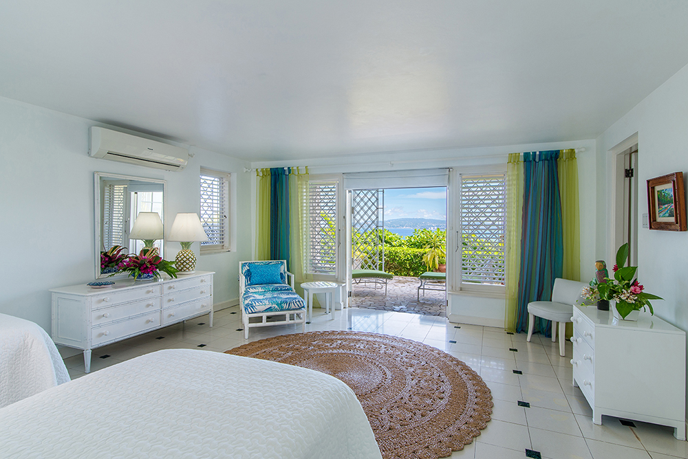 Jamaica Home 932543