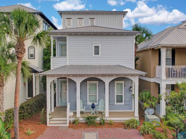Located in The Heart of Seacrest Beach