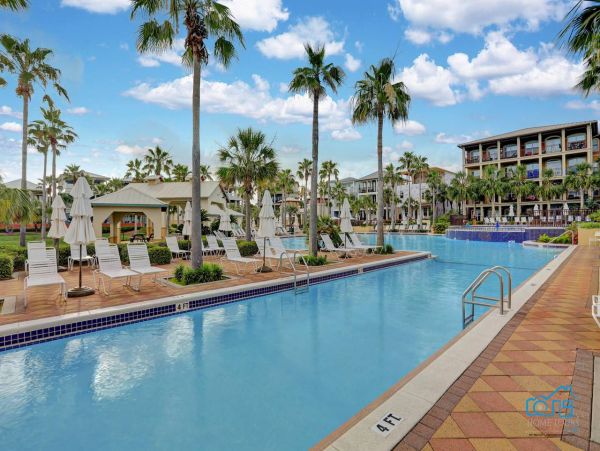 Located in The Heart of Seacrest Beach