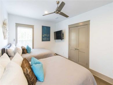 Dune Allen 6 Bedroom Home Private Pool Close to Beach