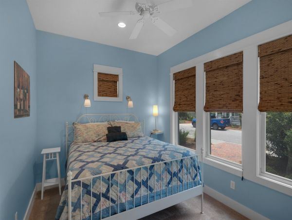 Charming Vacation Home Rental on Santa Rosa Beach.