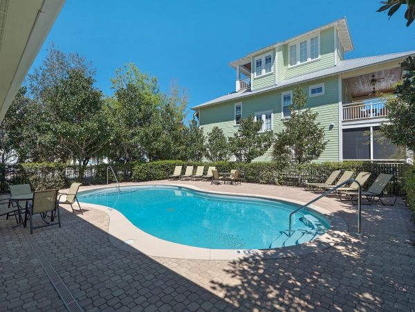 Charming Vacation Home Rental on Santa Rosa Beach.