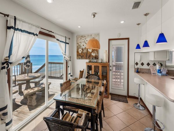 Full Ocean View from This Lovely Vacation Home