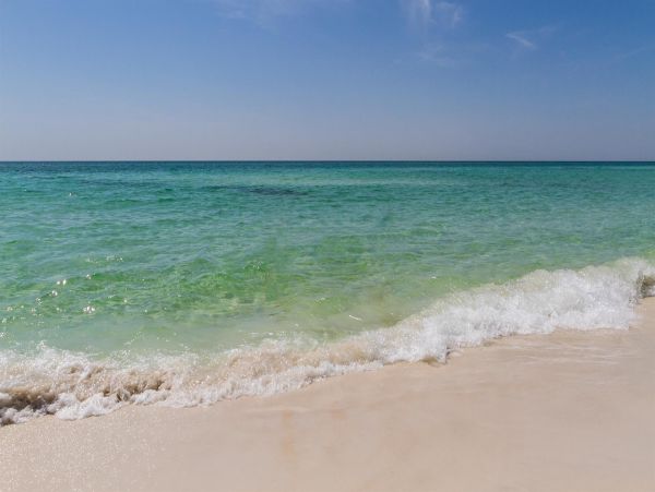 Santa Rosa Beach Vacation Condo Two Bedrooms Communal Pool