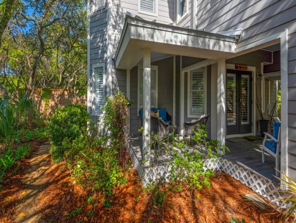 Luxury Vacation Home just a 3 Minute Walk from the Beach