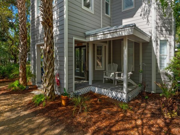 Luxury Vacation Home just a 3 Minute Walk from the Beach