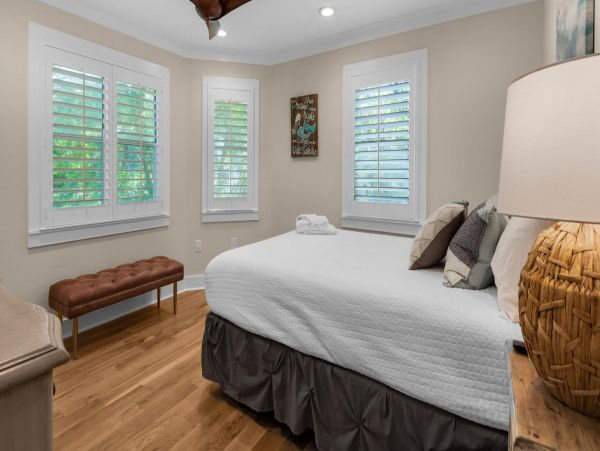 Luxury Vacation Home just a 3 Minute Walk from the Beach