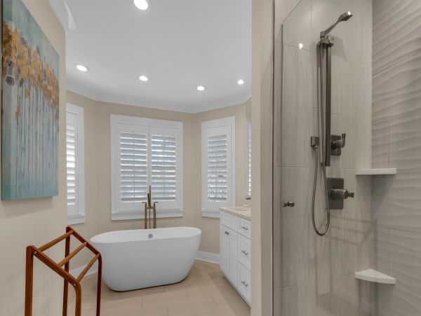 Luxury Vacation Home just a 3 Minute Walk from the Beach