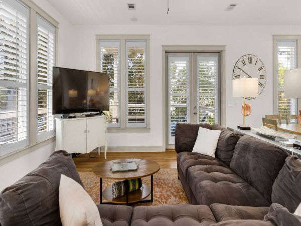 Gulf Coast 30 A Five Bedrooms Vacation Home for 14 Guests