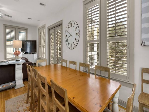 Gulf Coast 30 A Five Bedrooms Vacation Home for 14 Guests