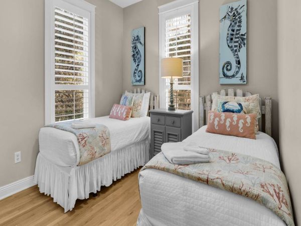 Gulf Coast 30 A Five Bedrooms Vacation Home for 14 Guests