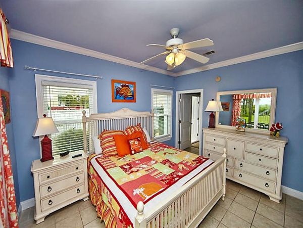 Ten Bedrooms Seagrove Vacation Home on Beach with Pool
