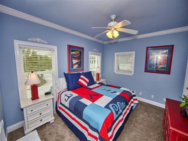 Ten Bedrooms Seagrove Vacation Home on Beach with Pool