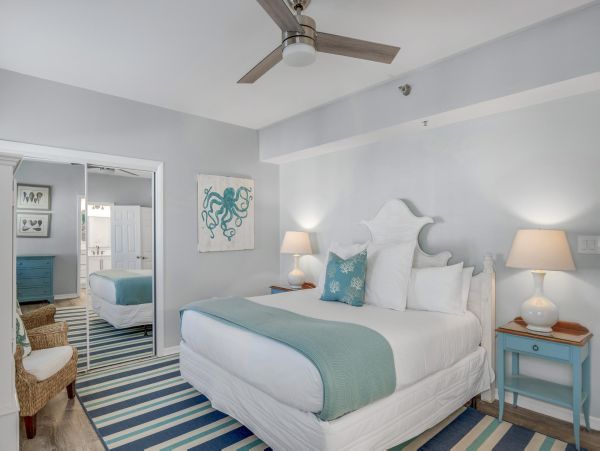 Seagrove Beach 3 Bedroom Luxurious Condominium with Panoramic Gulf Views