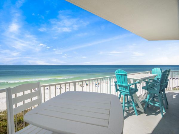 Seagrove Beach 3 Bedroom Luxurious Condominium with Panoramic Gulf Views