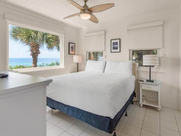 Charming Vacation Rental with 3 Bedrooms & Ocean Views