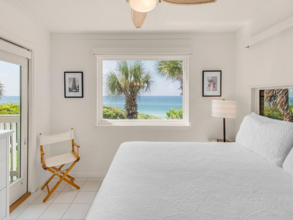 Charming Vacation Rental with 3 Bedrooms & Ocean Views