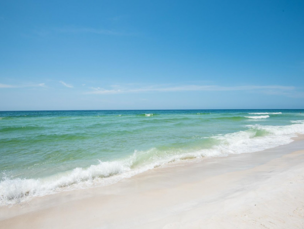 Charming Vacation Rental with 3 Bedrooms & Ocean Views