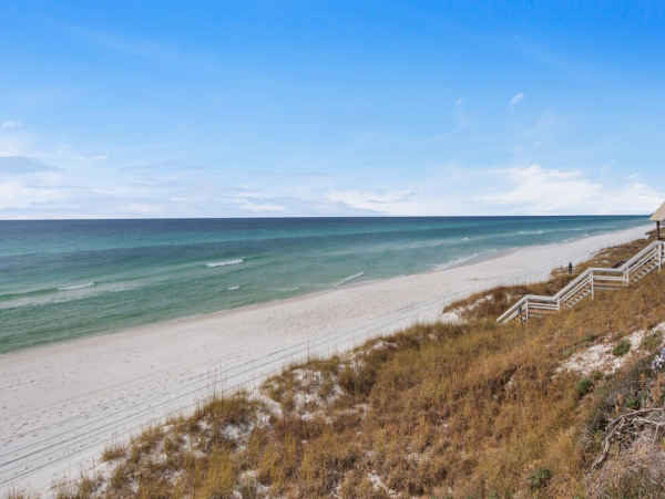 Charming Vacation Rental with 3 Bedrooms & Ocean Views