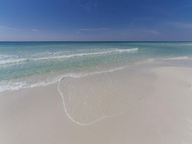 Seagrove Beach Two Bedroom Vacation Condo On Beach Sleeps 4