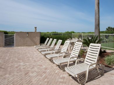 Seagrove Beach Two Bedroom Vacation Condo On Beach Sleeps 4