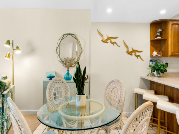 Gulf Front Vacation Rental with 2 Bedrooms